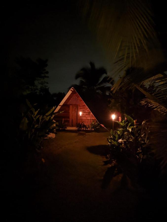 Bewak Cr Hotel Tortuguero Kültér fotó